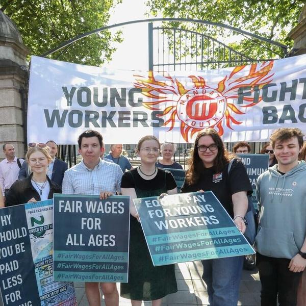 Mandate protest on wage discrimination