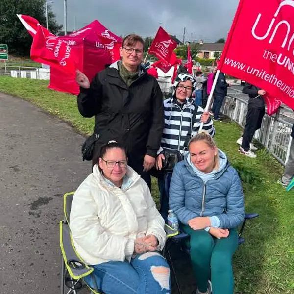 Pilgrims workers' picket